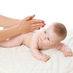 Hvordan man laver en baby massage
