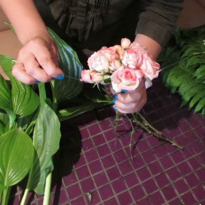 Bouquet af blomster med egne hænder
