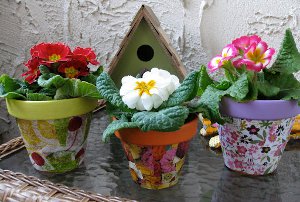 Decoupage af blomsterpotter Decoupage af blomsterpotter