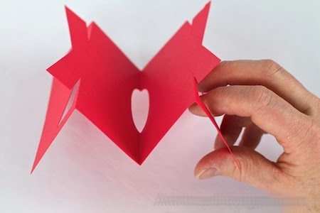Vi laver en smuk volumetrisk valentine den 14. februar - en mesterklasse med et billede
