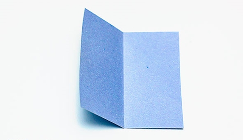Sådan laver du en origami blomst med dine egne hænder