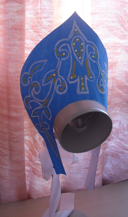 Sådan laver du russisk kokoshnik, mesterklasse. Kokoshnik af pap med egne hænder, trin for trin fotos, video, mønster