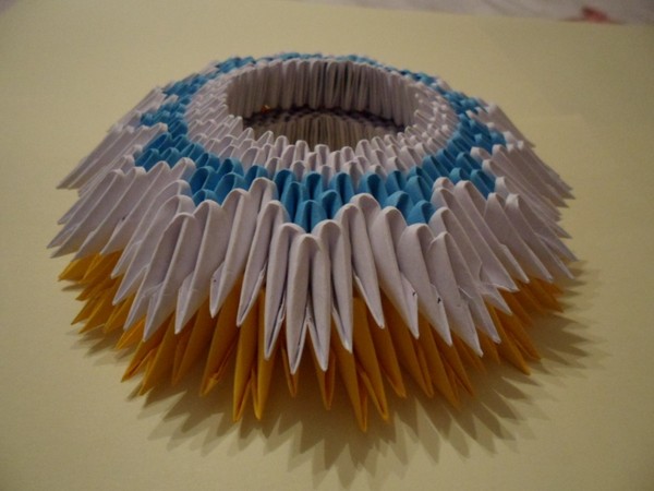 Sådan laver du en swan origami fra moduler - trin for trin instruktion med billeder og videoer