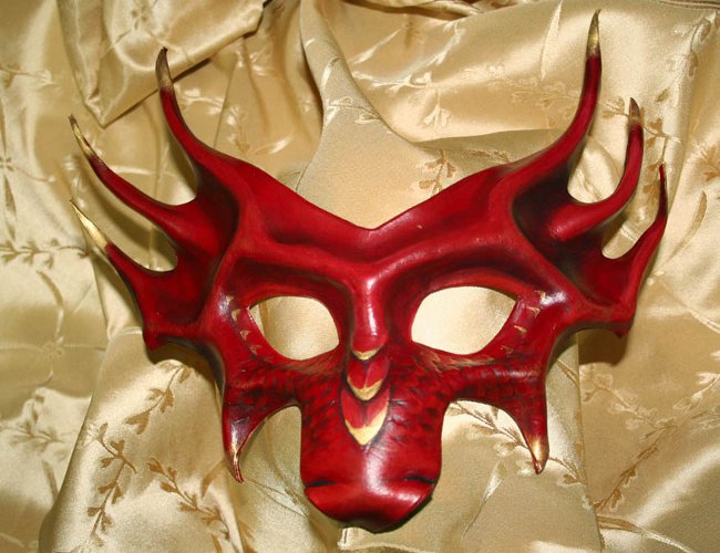 Nytårs Dragon Mask