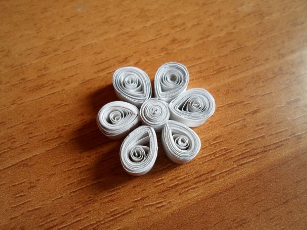 Smukke snefnug til nytår i 2017 med egne hænder papir - diagrammer og fotos i faser. Master klasser for børn på store snefnug i origami teknik