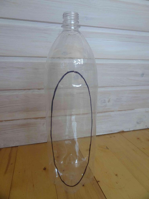 Nyt håndværk fra plastflasker med egne hænder til have og frugthave
