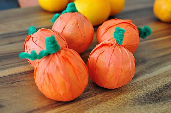 Håndværk til børn på Halloween