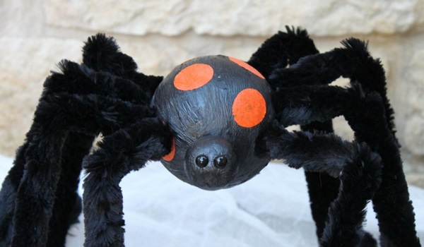 Håndværk til børn på Halloween