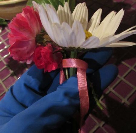 Krans af blomster til brylluppet med egne hænder