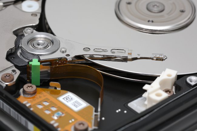 Sådan tilsluttes en anden harddisk