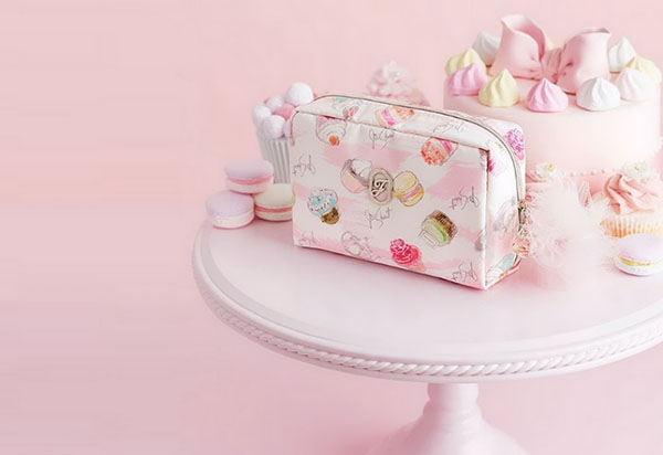Skønhed-dessert: Forårsopsamling af makeup Jill Stuart Sweets Couture
