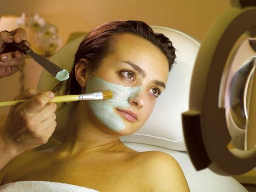 Hvad er kemisk peeling? 
