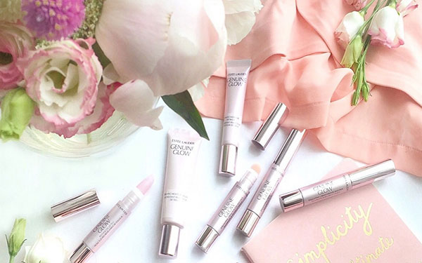 To i ét: den eksklusive kosmetiske linje Estée Lauder Genuine Glow