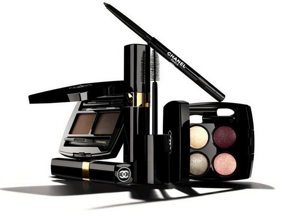 Talking look: en samling af makeup i øjnene til Chanel-2016