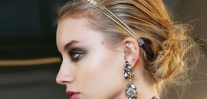 Hair Trends-2017: hvordan du hurtigt og nemt kan dekorere dit hår