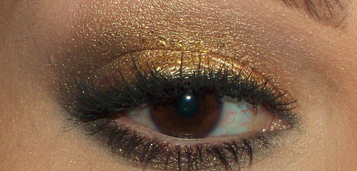 Hvordan man laver den rigtige make-up til de brune øjne