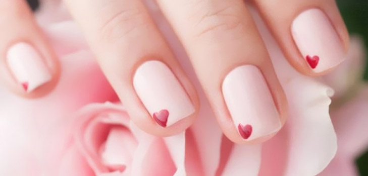 Kærlighed er ...: Ideer til en smuk manicure til Valentinsdag