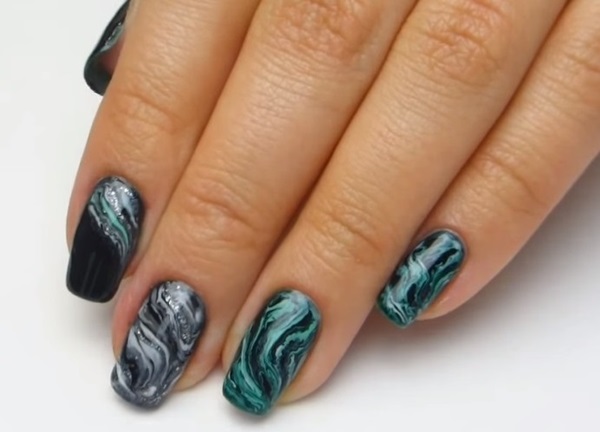 Marmor manicure med gel-lak