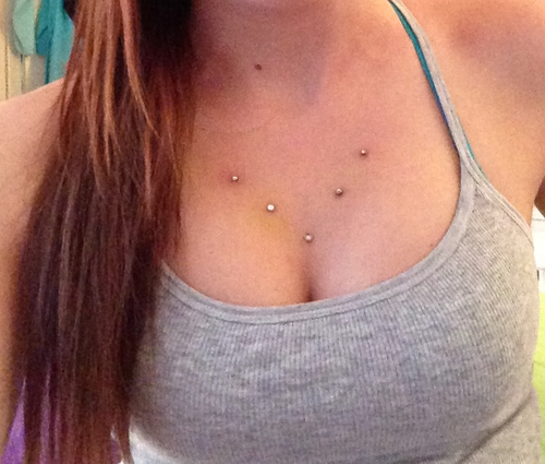 Microdermal piercing: hvordan microdermabras er lavet (foto)