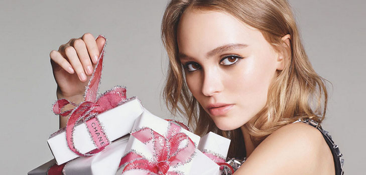 Storslået trio: nyheder Chanel til skinnende makeup