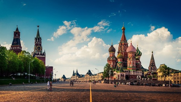Russlandsdag - ferieens historie. Hvorfor fejres Rusland den 12. juni? Russlands dag i 2016 - aktiviteter den 12. juni