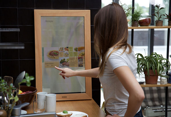 Hjemmearbejder: spejl-tablet Dirror