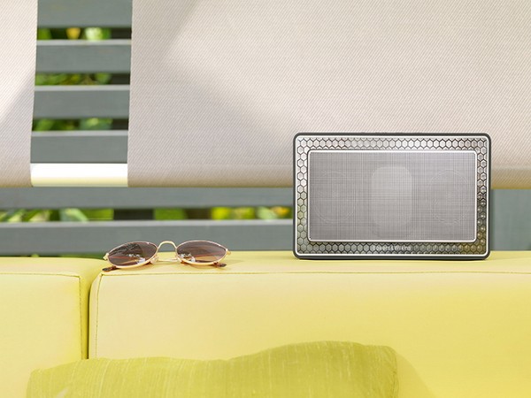 Enhed i stil og teknologi: kolonne Bowers & Wilkins T7 Gold Edition