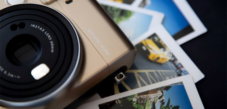Fashion Kamera: Michael Kors X Fijifilm Instax Mini 70