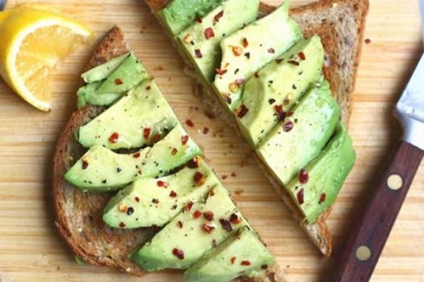Hvordan man korrekt spiser avocado