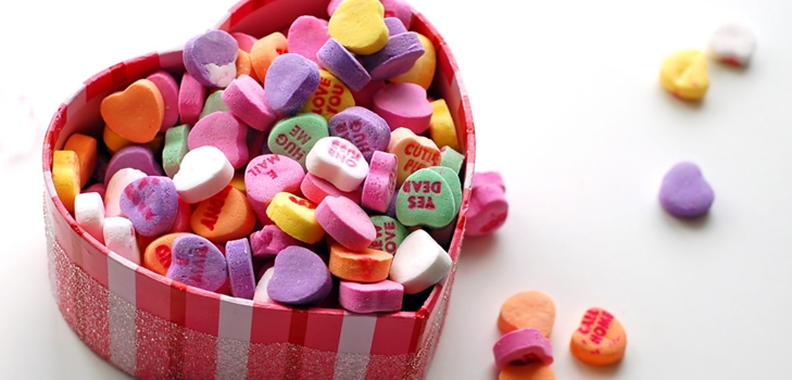Hvor sjovt at fejre Valentinsdag. Scenario for skolebørn