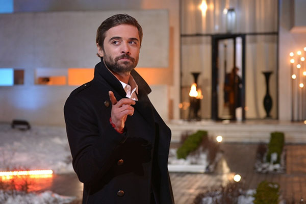 Hvem vinder showet Bachelor 5