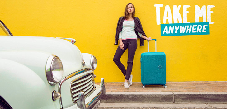 Sommer på vej: lyse kufferter American Tourister Soundbox