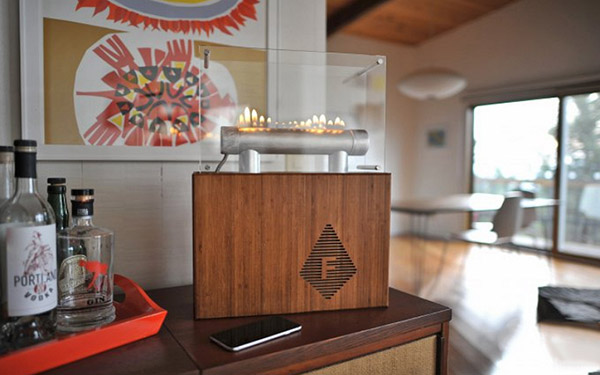 Brand magi: kolonne-pejs Fireside Audiobox
