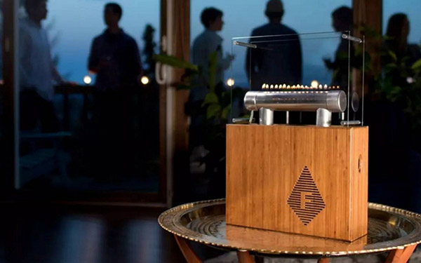 Brand magi: kolonne-pejs Fireside Audiobox