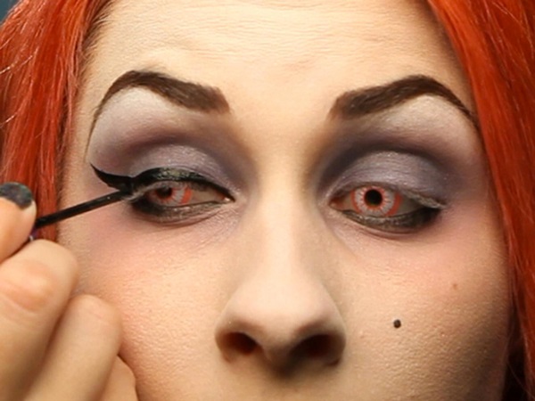 Skræmmende makeup til Halloween med dine egne hænder til piger og piger