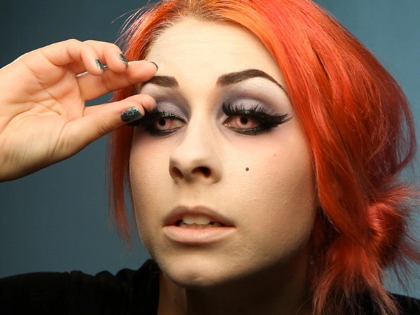 Skræmmende makeup til Halloween med dine egne hænder til piger og piger