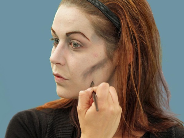 Skræmmende makeup til Halloween med dine egne hænder til piger og piger