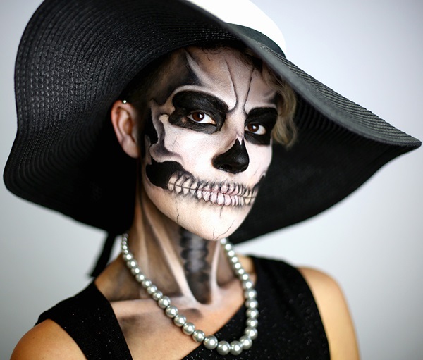 Skræmmende makeup til Halloween med dine egne hænder til piger og piger