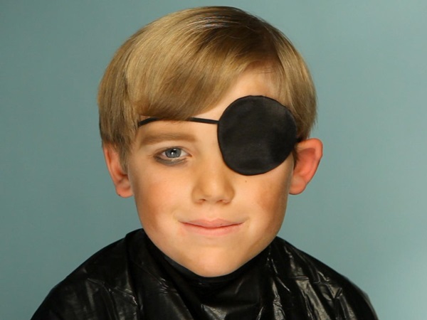 Skræmmende makeup til Halloween med dine egne hænder til piger og piger