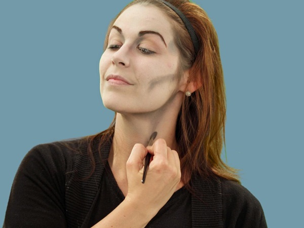 Skræmmende makeup til Halloween med dine egne hænder til piger og piger