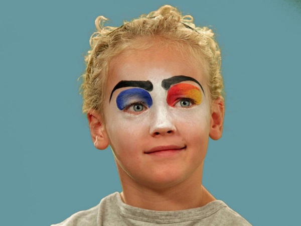 Skræmmende makeup til Halloween med dine egne hænder til piger og piger