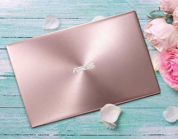 Drøm i pastellfarver: Stilfuld bærbar Zenbook UX303 fra ASUS