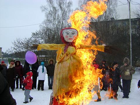 Sange på pandekage dagen: tekster af russiske folkemusik oliesange