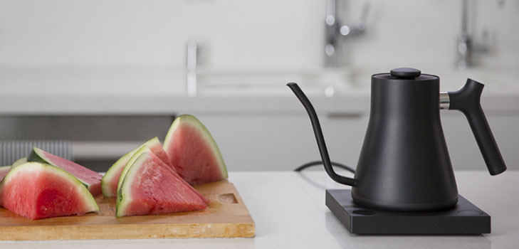 Gave til æstetik: "intelligent" kaffemaskine Stagg Ekg