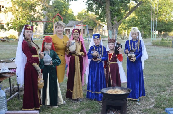 Hvor og hvornår fejres Uraza Bayram i 2016 i Rusland. Tillykke til muslimerne i landet på fastagen