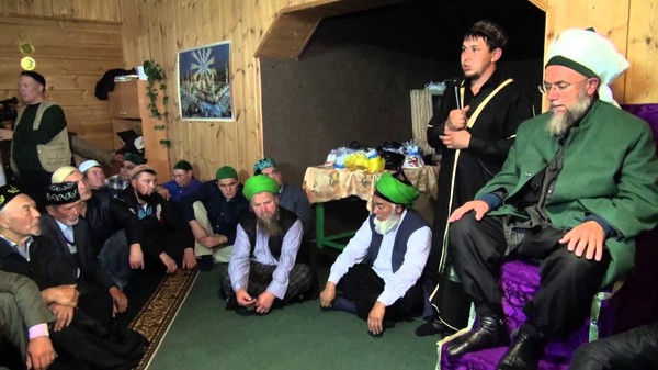Hvor og hvornår fejres Uraza Bayram i 2016 i Rusland. Tillykke til muslimerne i landet på fastagen