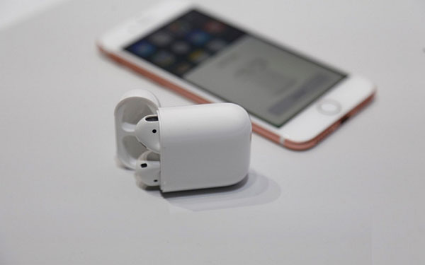 Lyd uden grænser: Apple AirPods trådløse hovedtelefoner