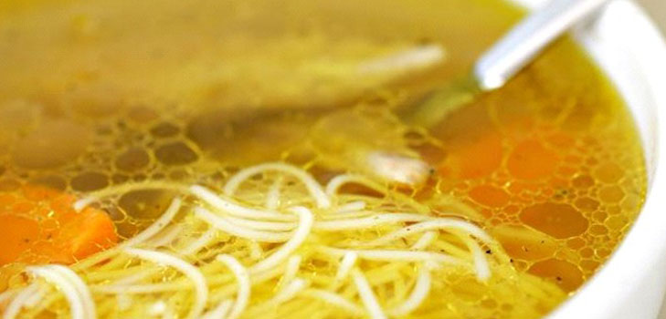 Duftende kyllingesuppe