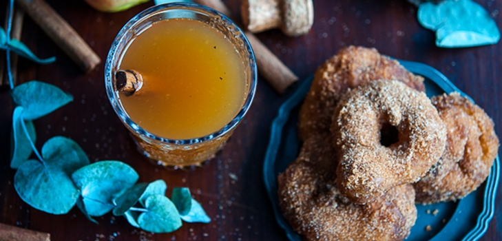 Mulled vin og æble donuts