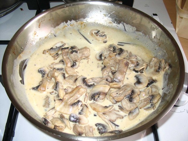 Champignon Kaviar fra Friske Svampe